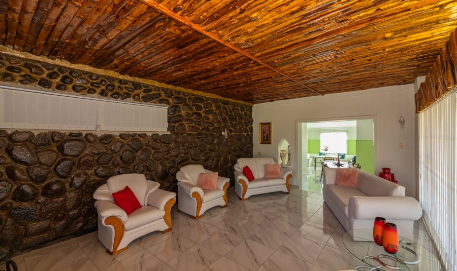 3 Bedroom Property for Sale in Noordhoek Free State